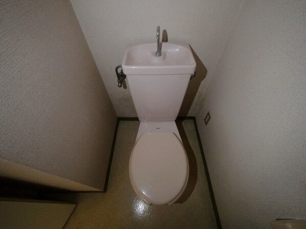 ダイヤハイツ西門の物件内観写真